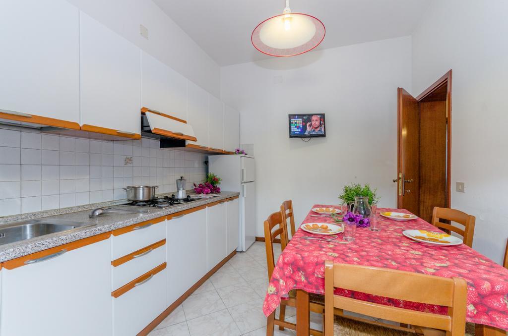 Condominio Brionetta Bibione Bagian luar foto