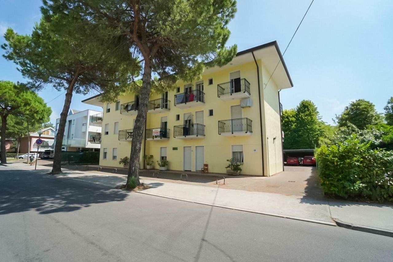 Condominio Brionetta Bibione Bagian luar foto